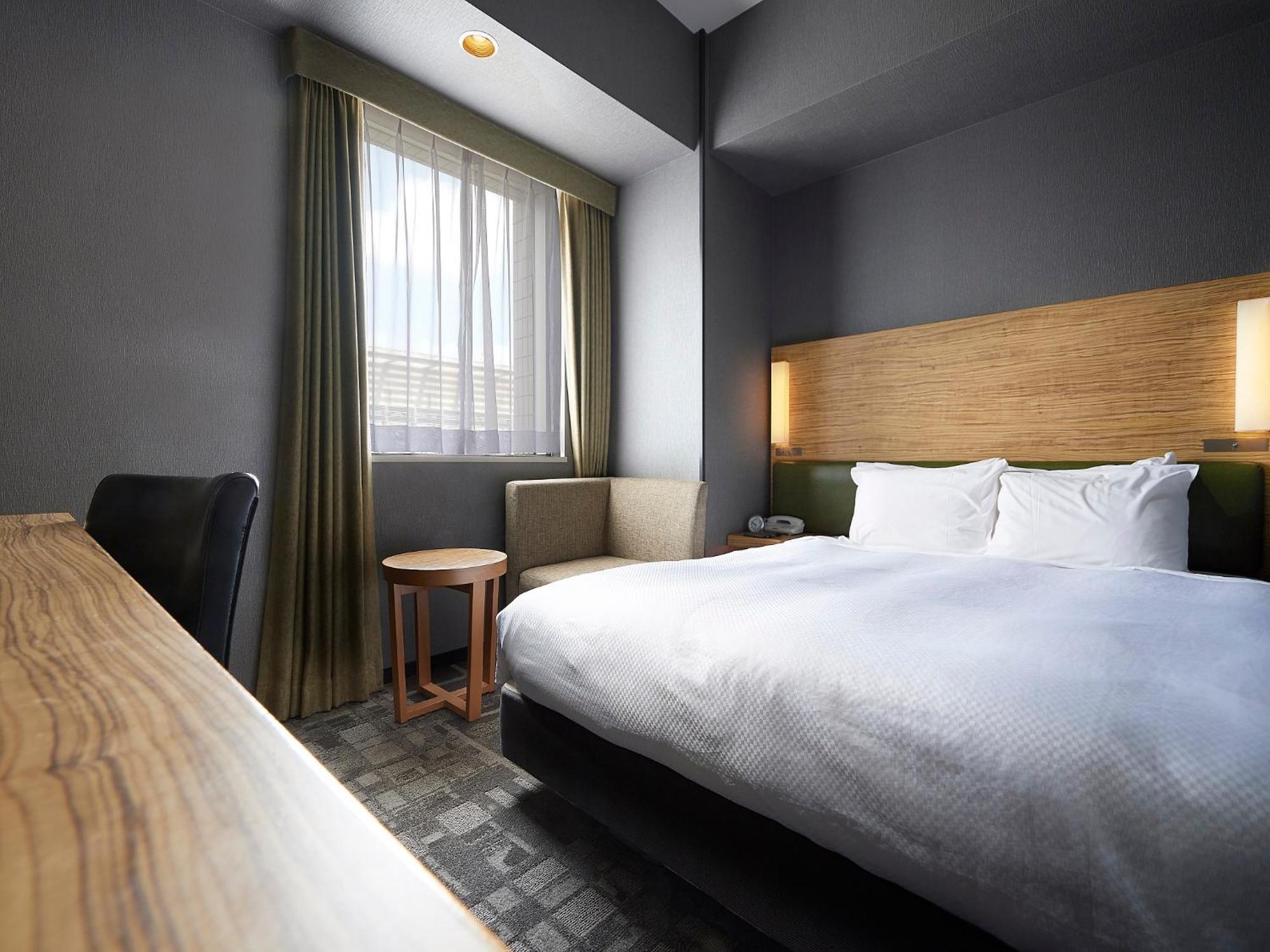 Deluxe Double Room Smoking