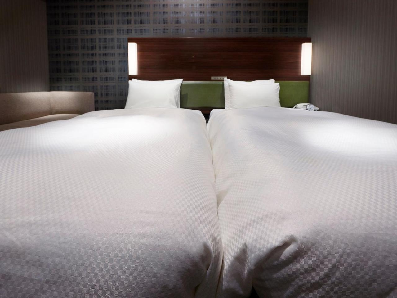 Economy Twin Room Smoking
